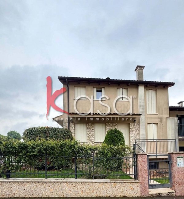 casa indipendente in vendita a Sarego in zona Meledo