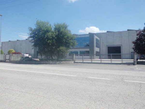 capannone in vendita a Schiavon