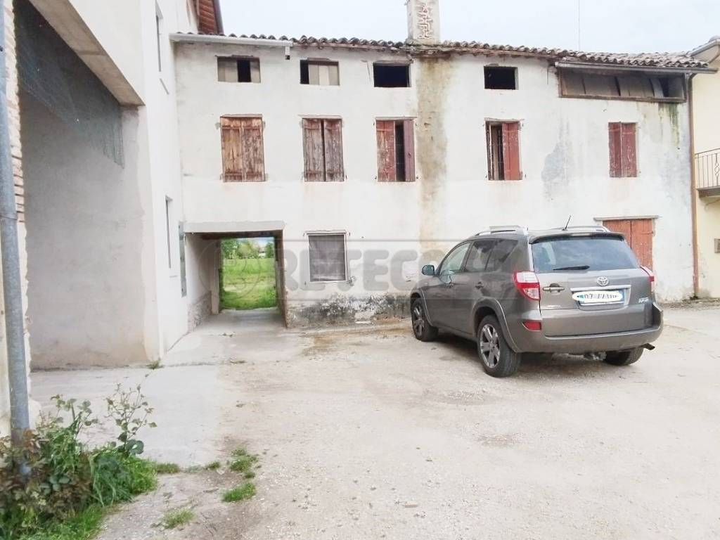 casa indipendente in vendita a Schiavon in zona Longa