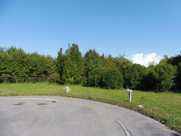 terreno edificabile in vendita a Schiavon