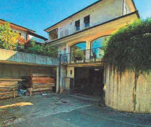 locale commerciale in vendita a Schiavon