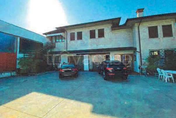 ufficio in vendita a Schiavon