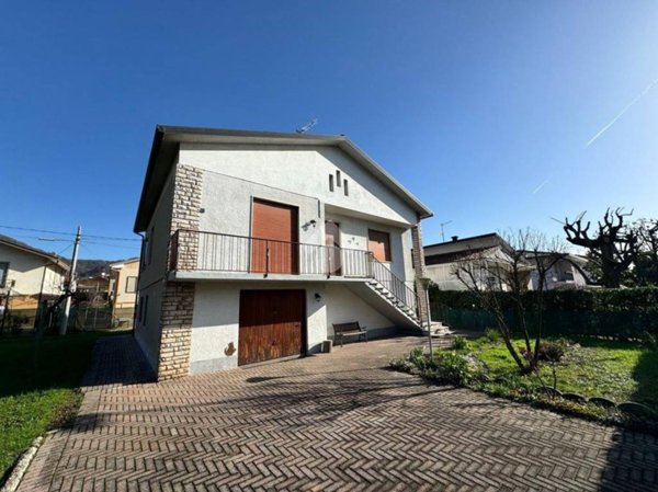 casa indipendente in vendita a Schio