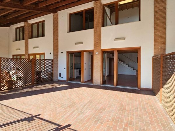 casa indipendente in vendita a Schio in zona Giavenale