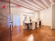casa indipendente in vendita a Schio