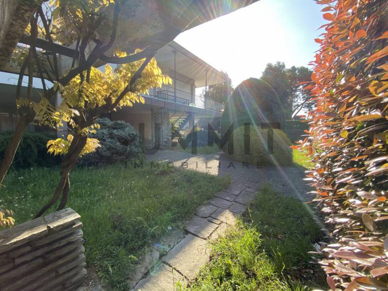 casa indipendente in vendita a Schio