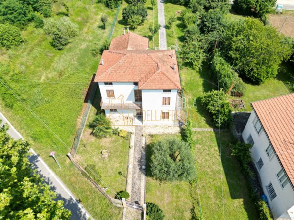 casa indipendente in vendita a Schio in zona Giavenale
