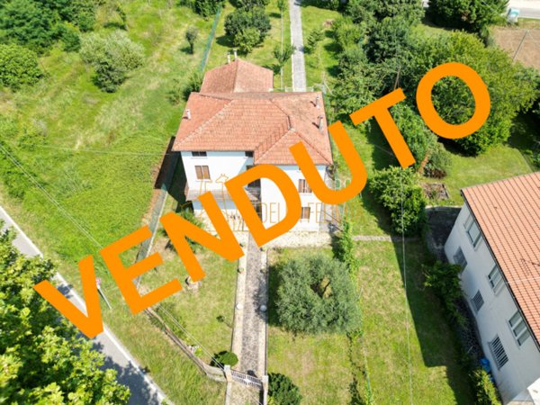 casa indipendente in vendita a Schio in zona Giavenale