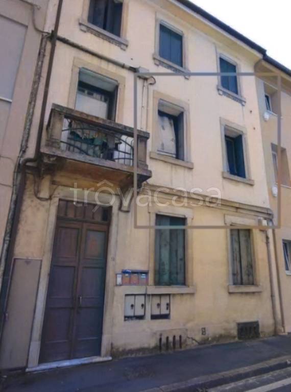 appartamento in vendita a Schio
