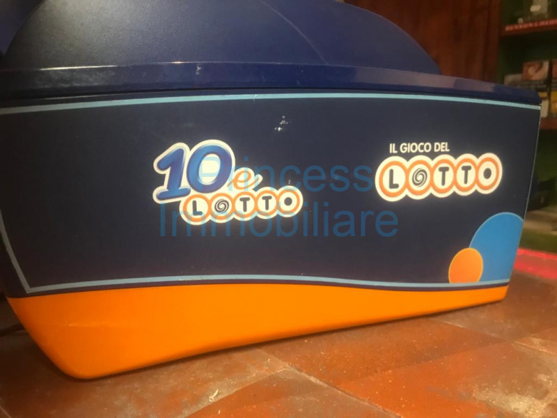 ufficio in vendita a Schio