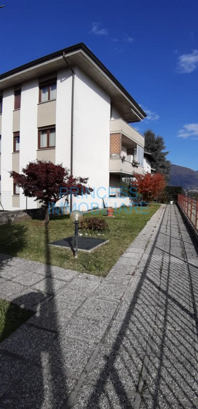 appartamento in vendita a Schio in zona Magrè