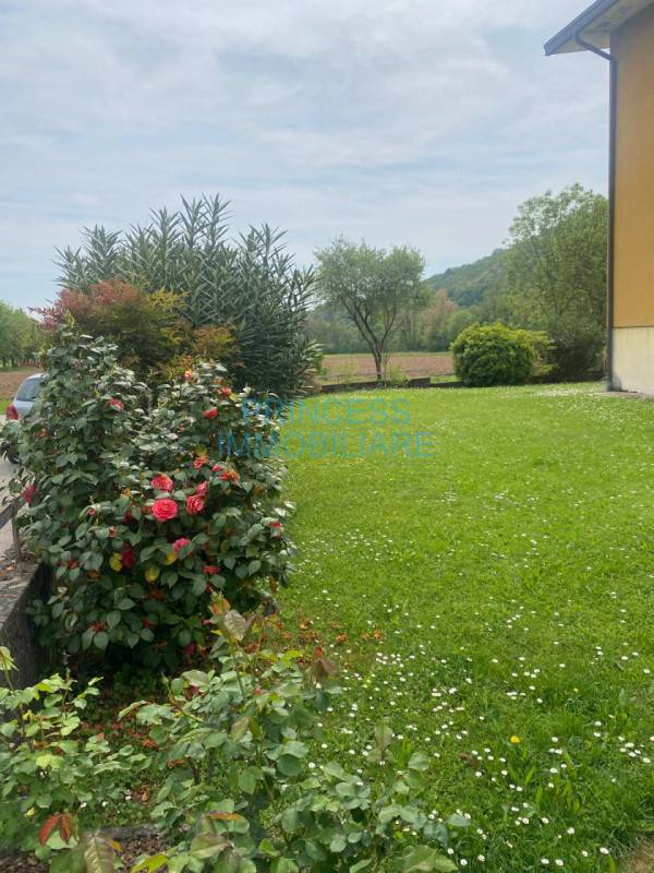 appartamento in vendita a Schio