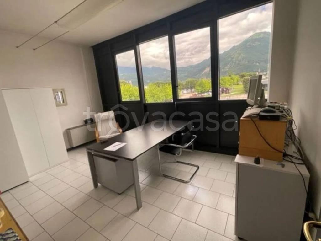 ufficio in vendita a Schio