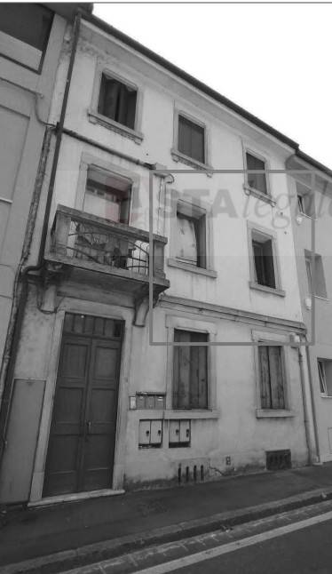 appartamento in vendita a Schio