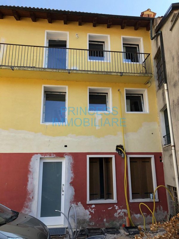 appartamento in vendita a Schio