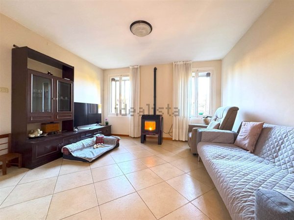 casa indipendente in vendita a Schio