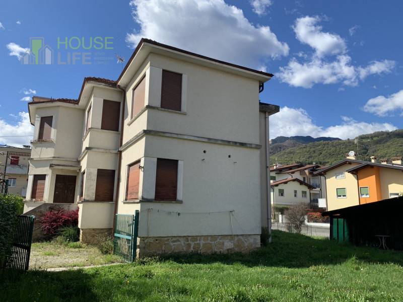 casa indipendente in vendita a Schio