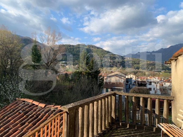 casa indipendente in vendita a Schio