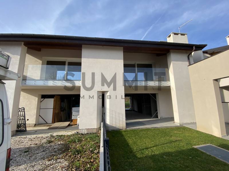appartamento in vendita a Schio