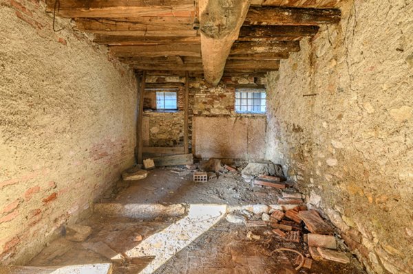 casa indipendente in vendita a Schio in zona Magrè