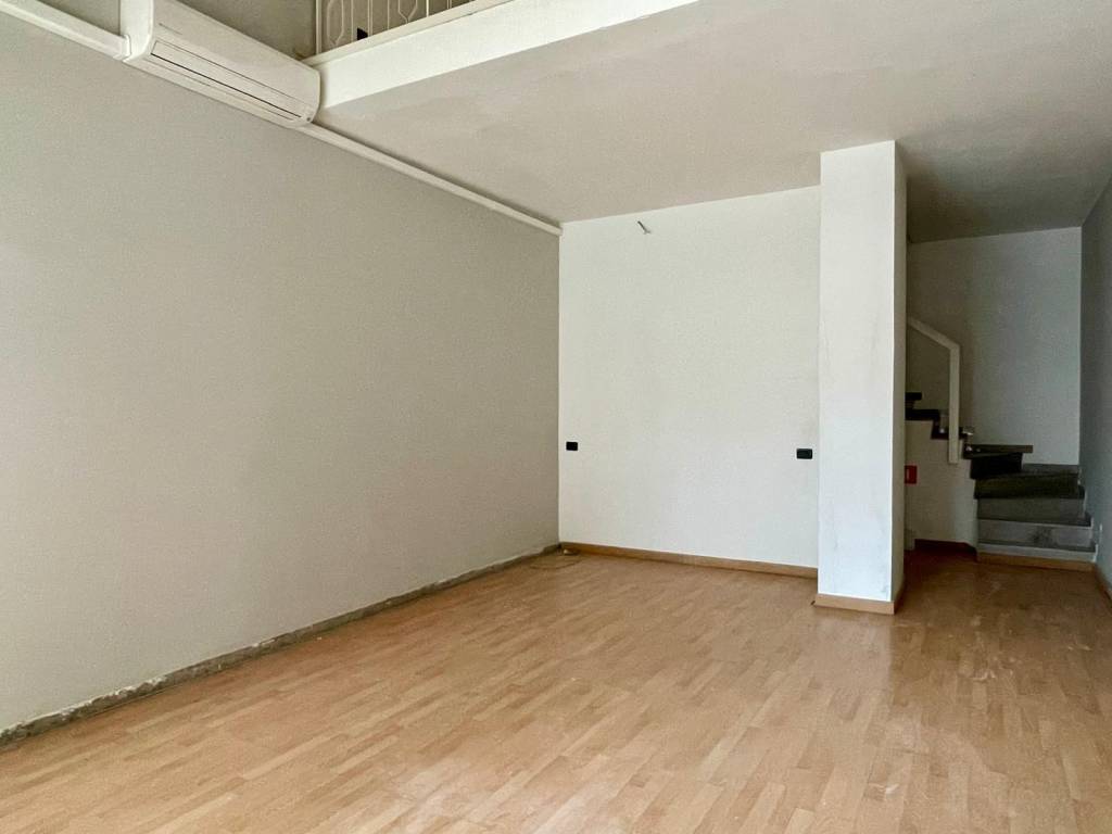 negozio in vendita a Schio