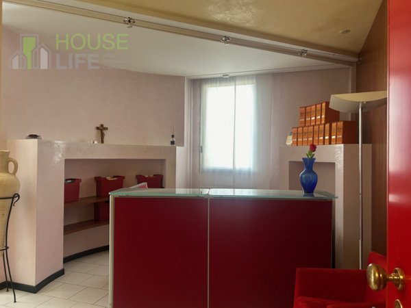 ufficio in vendita a Schio