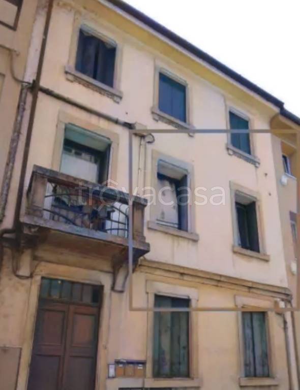 appartamento in vendita a Schio