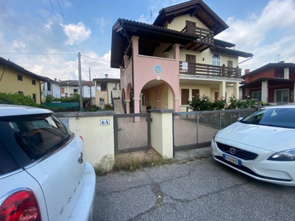 casa indipendente in vendita a Schio in zona Magrè