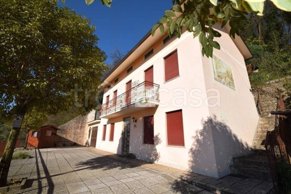 casa indipendente in vendita a Schio