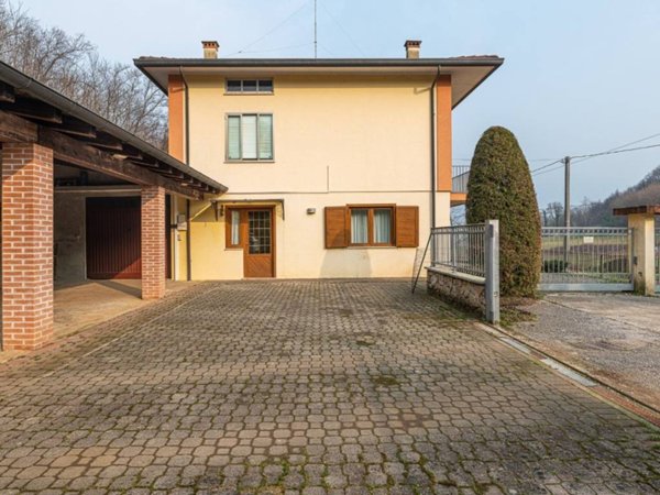 casa indipendente in vendita a Schio