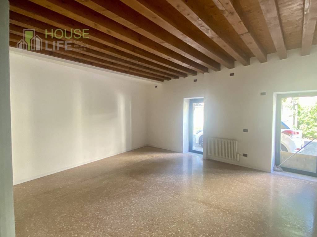 negozio in vendita a Schio