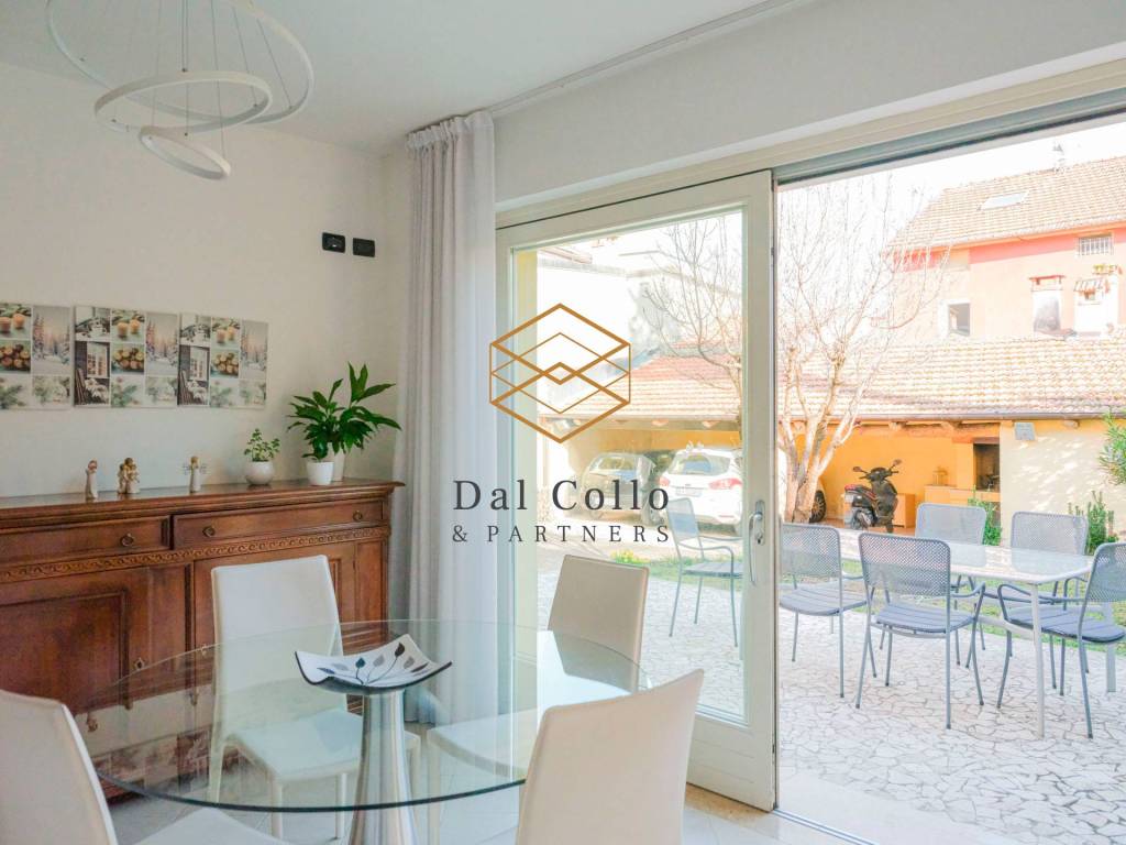 casa indipendente in vendita a Schio