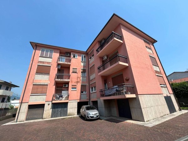 appartamento in vendita a Schio