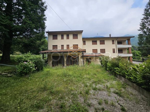 negozio in vendita a Schio