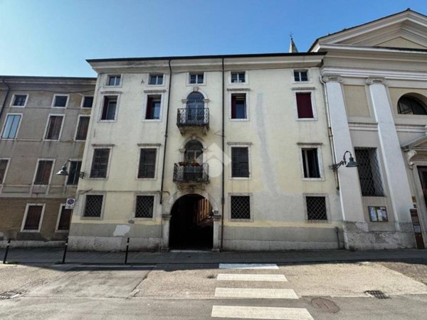 appartamento in vendita a Schio