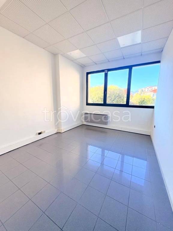 ufficio in vendita a Schio