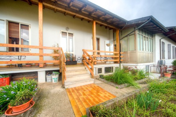 casa indipendente in vendita a Schio