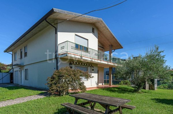 casa indipendente in vendita a Schio