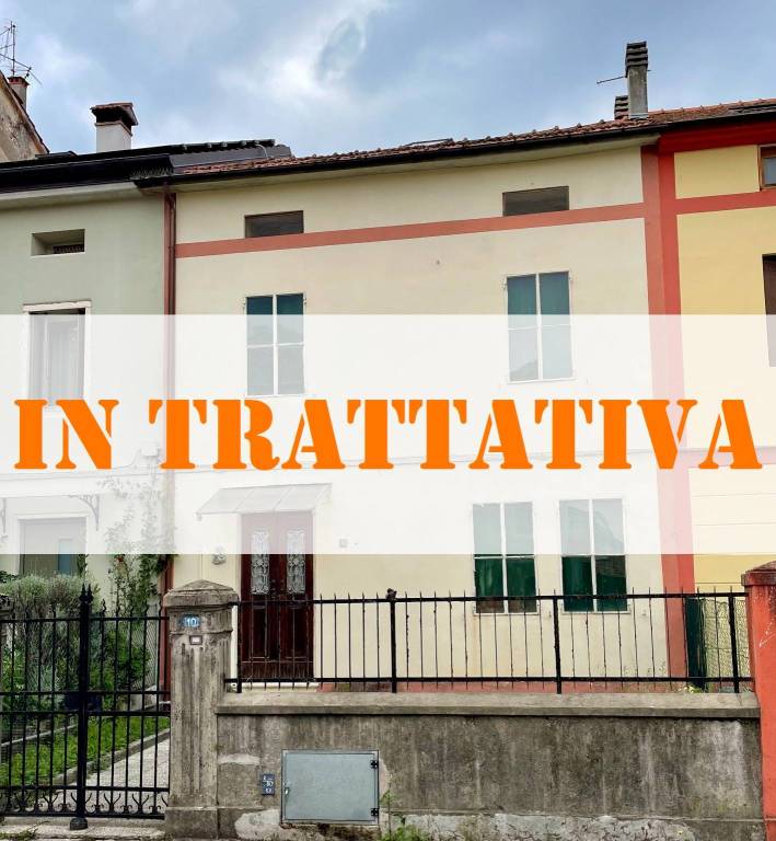 casa indipendente in vendita a Schio