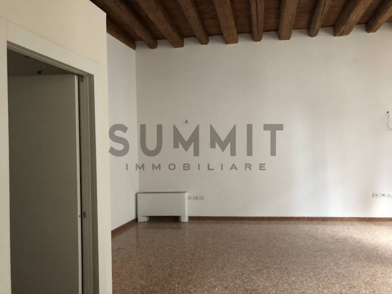 appartamento in vendita a Schio