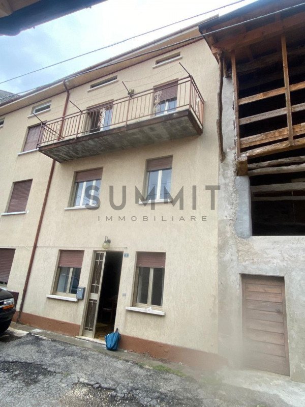 casa indipendente in vendita a Schio