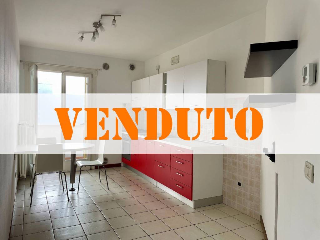 appartamento in vendita a Schio in zona Magrè