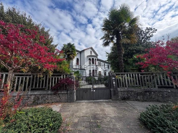 casa indipendente in vendita a Schio