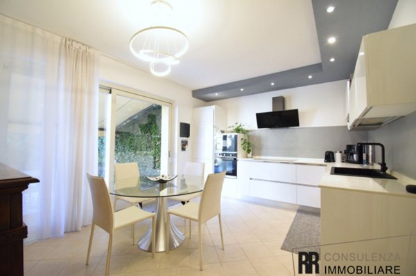 casa indipendente in vendita a Schio