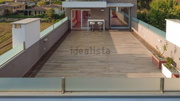 appartamento in vendita a Schio in zona Giavenale