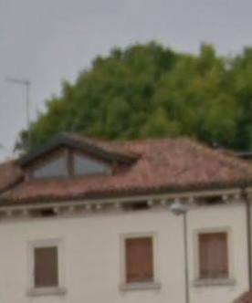 appartamento in vendita a Schio in zona Liviera