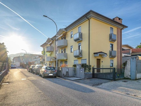 appartamento in vendita a Schio