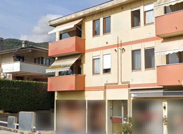 appartamento in vendita a Schio