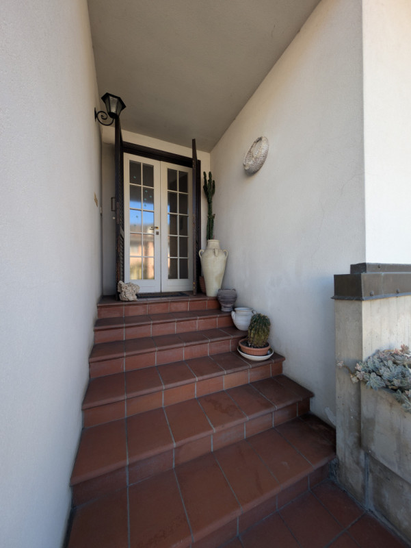 appartamento in vendita a Schio in zona Magrè