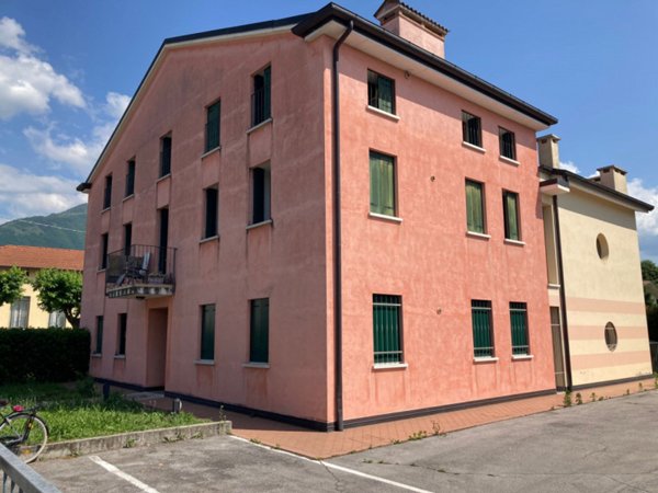 appartamento in vendita a Schio